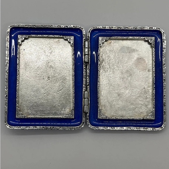 A Compact CZ Embedded Silver Gilt Monet Signed Hinged Dual Picture Frame - Picture 3 of 9